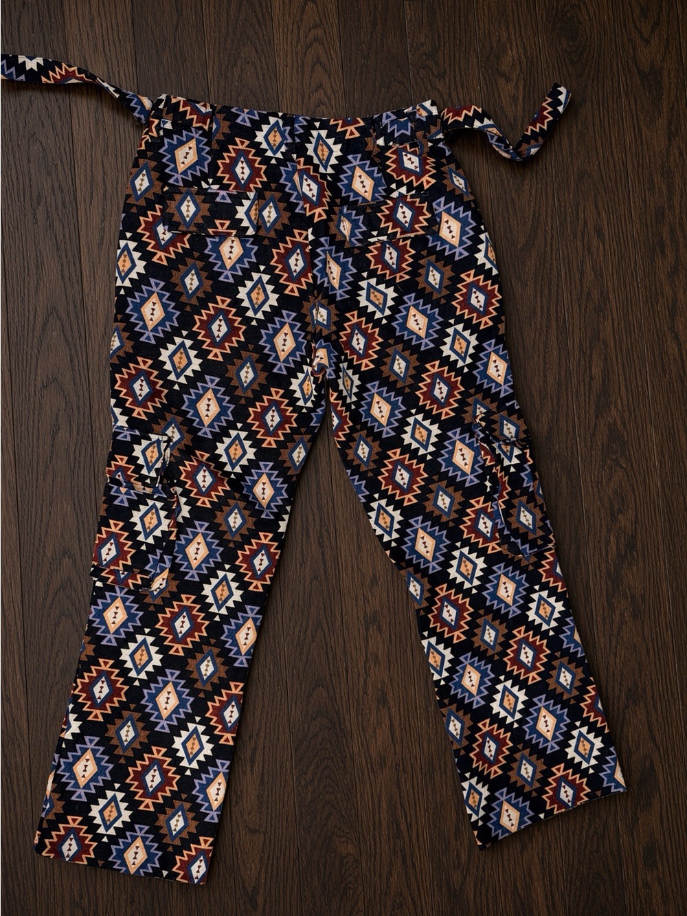 Rockstar Original Size S Aztec Cargo Pants — Southwestern Geometric Print. 239